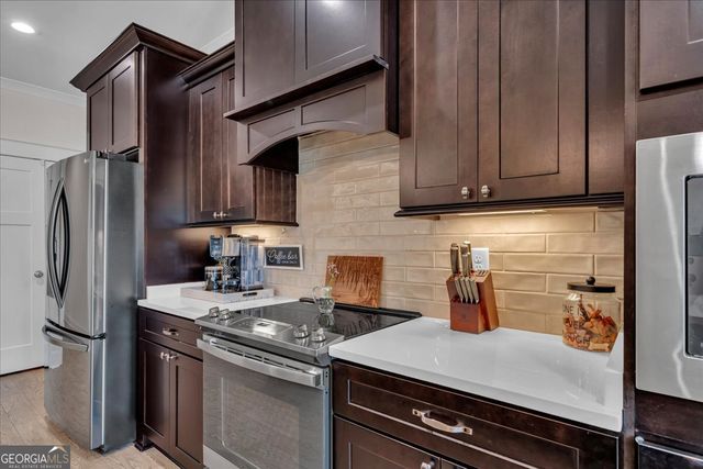 424 Rustic Live Oak Trail, Bonaire, GA 31005