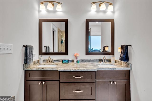 424 Rustic Live Oak Trail, Bonaire, GA 31005