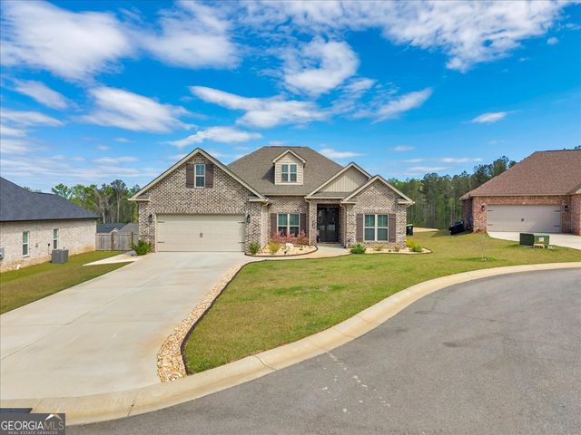 424 Rustic Live Oak Trail, Bonaire, GA 31005