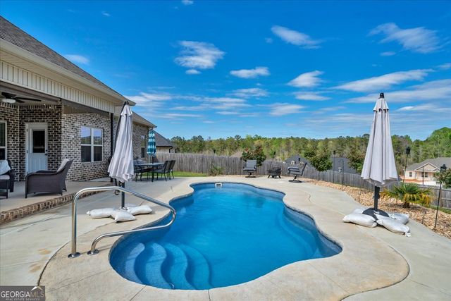 424 Rustic Live Oak Trail, Bonaire, GA 31005