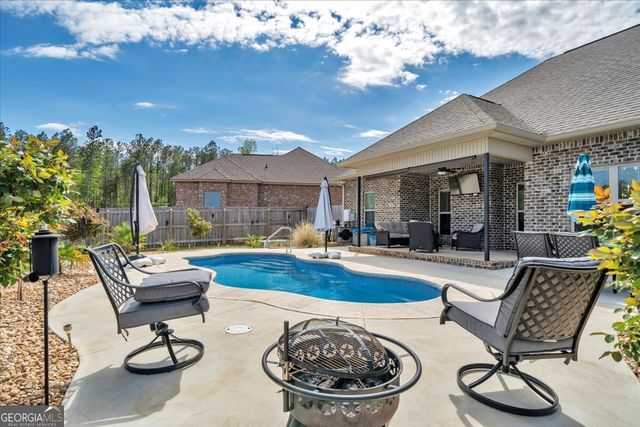 424 Rustic Live Oak Trail, Bonaire, GA 31005