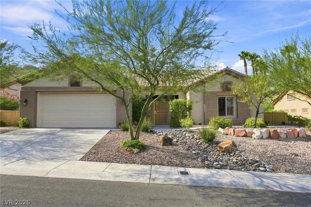 10612 Clear Meadows Drive, Las Vegas, NV 89134 — exterior