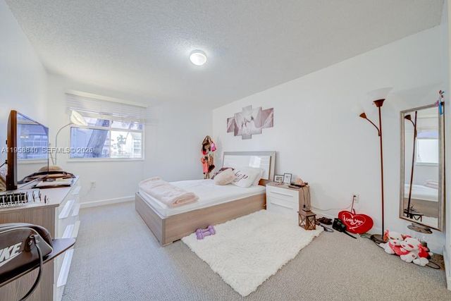 4876 NW 97th Ct 352, Doral, FL 33178