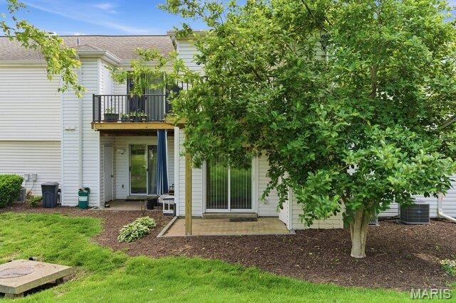 9129 Wrenwood Lane, Brentwood, MO 63144