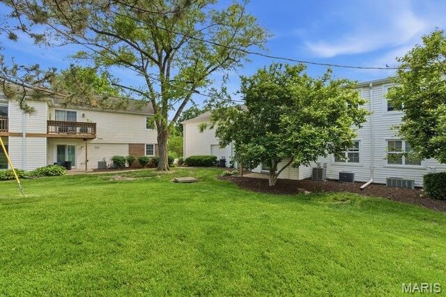 9129 Wrenwood Lane, Brentwood, MO 63144