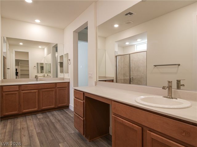 9952 Birch Knoll Avenue, Las Vegas, NV 89166