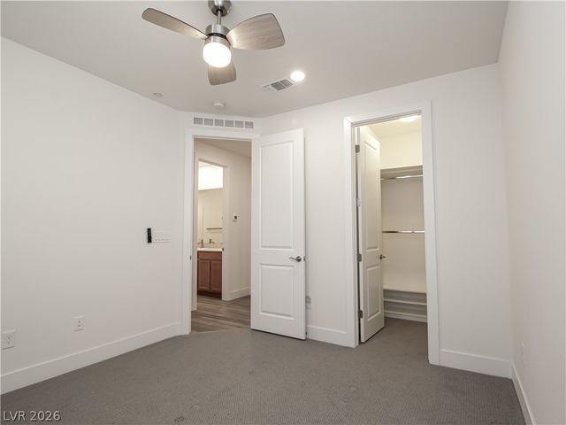 9952 Birch Knoll Avenue, Las Vegas, NV 89166