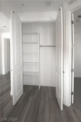 9952 Birch Knoll Avenue, Las Vegas, NV 89166