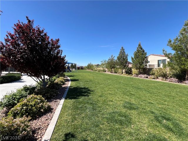 9952 Birch Knoll Avenue, Las Vegas, NV 89166