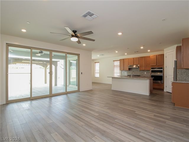 9952 Birch Knoll Avenue, Las Vegas, NV 89166