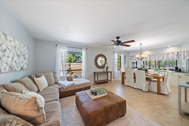 3246 MAIDEN LANE, Sarasota, FL 34231