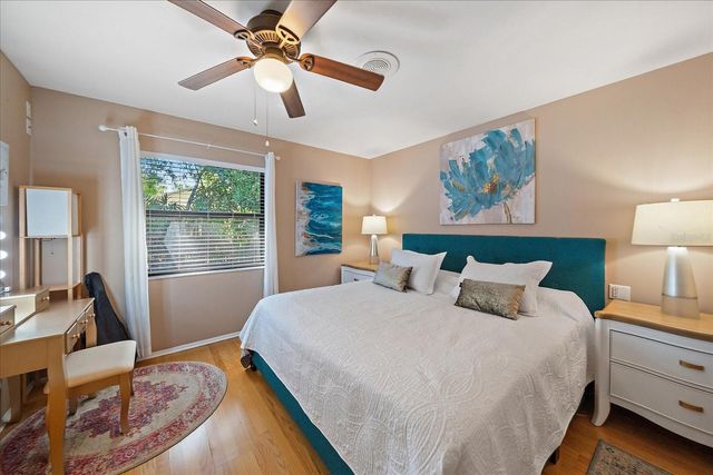 3246 MAIDEN LANE, Sarasota, FL 34231