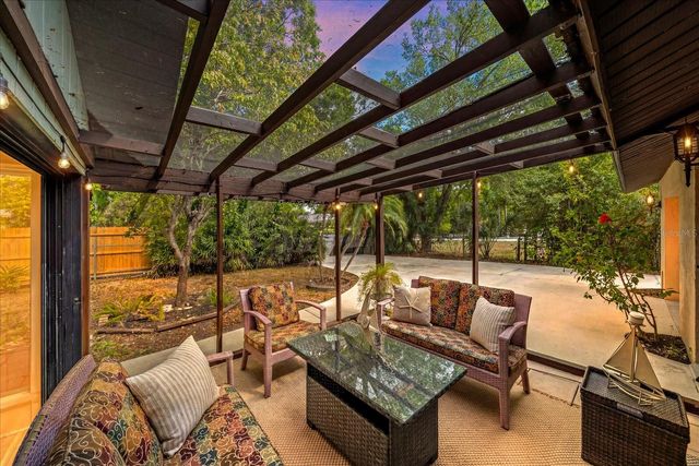 3246 MAIDEN LANE, Sarasota, FL 34231