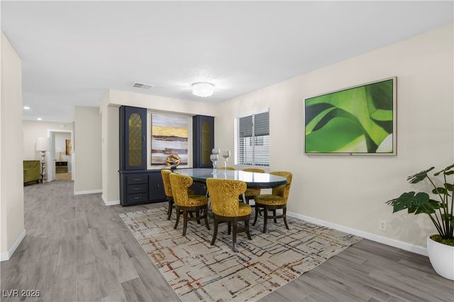 4955 Ridge Avenue, Las Vegas, NV 89103