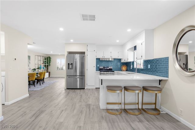 4955 Ridge Avenue, Las Vegas, NV 89103