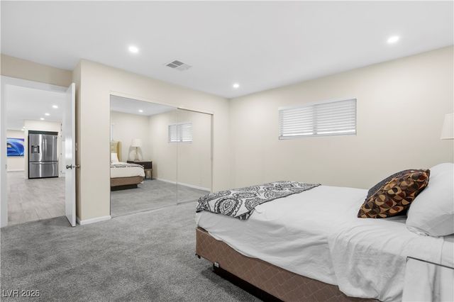 4955 Ridge Avenue, Las Vegas, NV 89103