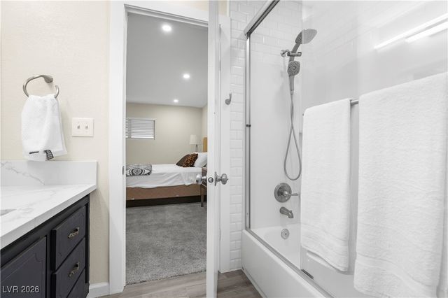 4955 Ridge Avenue, Las Vegas, NV 89103