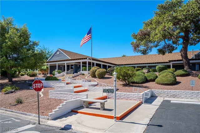 4955 Ridge Avenue, Las Vegas, NV 89103