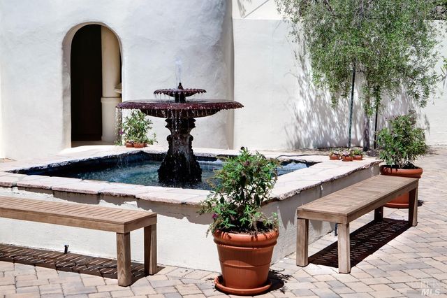 3630 Spring Mountain Rd, St. Helena, CA 94574