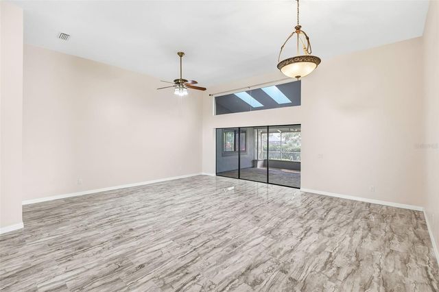 365 N SPAULDING COVE, Lake Mary, FL 32746