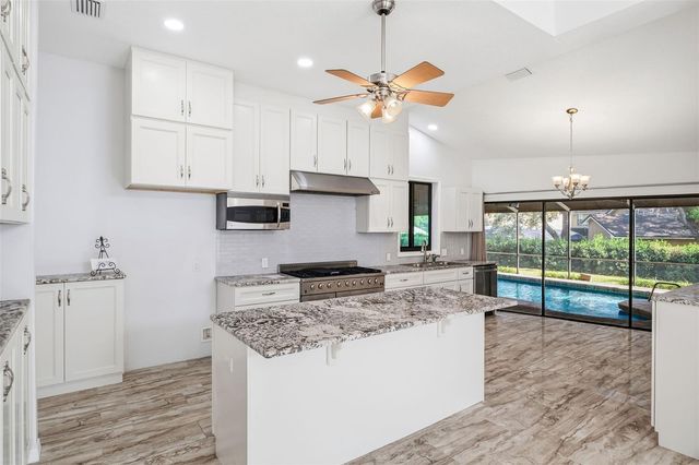 365 N SPAULDING COVE, Lake Mary, FL 32746