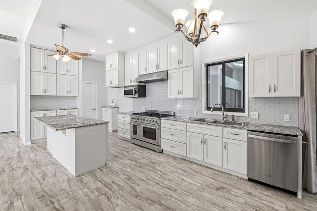 365 N SPAULDING COVE, Lake Mary, FL 32746