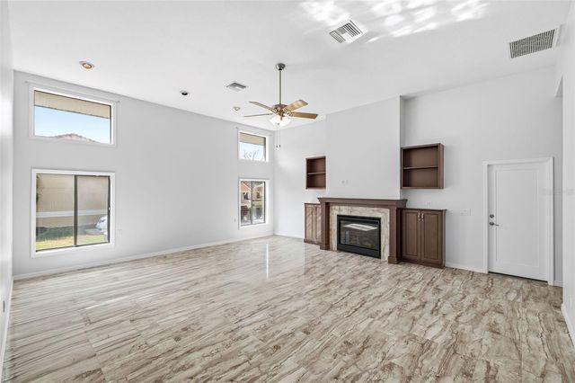 365 N SPAULDING COVE, Lake Mary, FL 32746