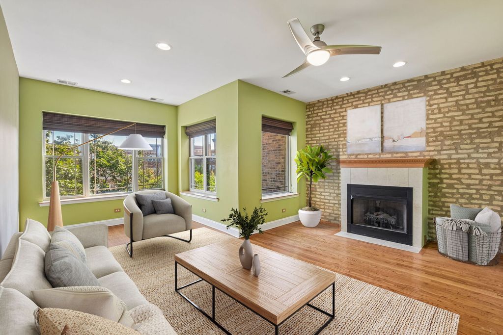 4942 N SPAULDING Avenue 3S, Chicago, IL 60625 — photo 2