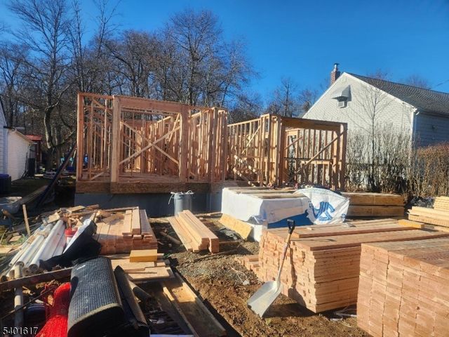 263 Lake Shore Dr, Parsippany-troy Hills Twp., NJ 07034