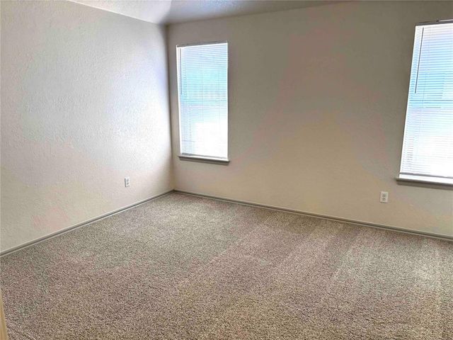 624 NW 21st Street, Moore, OK 73160