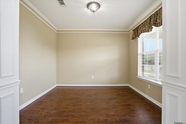 14222 Cedar Pointe Ave, Baton Rouge, LA 70809