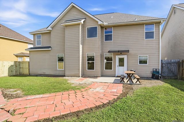 14222 Cedar Pointe Ave, Baton Rouge, LA 70809