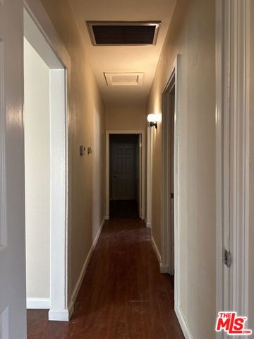 201 S Benton Way, Los Angeles, CA 90057