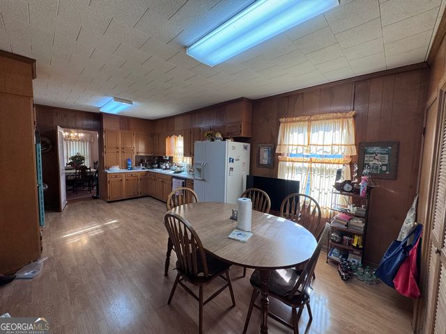 2401 W Elm Street, Wrightsville, GA 31096