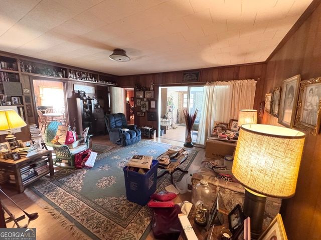 2401 W Elm Street, Wrightsville, GA 31096