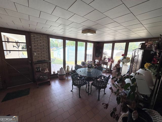 2401 W Elm Street, Wrightsville, GA 31096