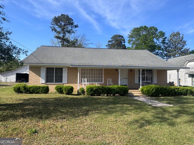 2401 W Elm Street, Wrightsville, GA 31096