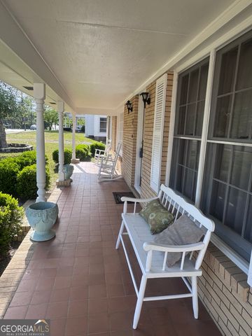 2401 W Elm Street, Wrightsville, GA 31096