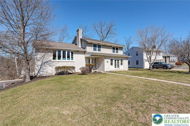 703 Donald Drive, Emmaus Boro, PA 18049