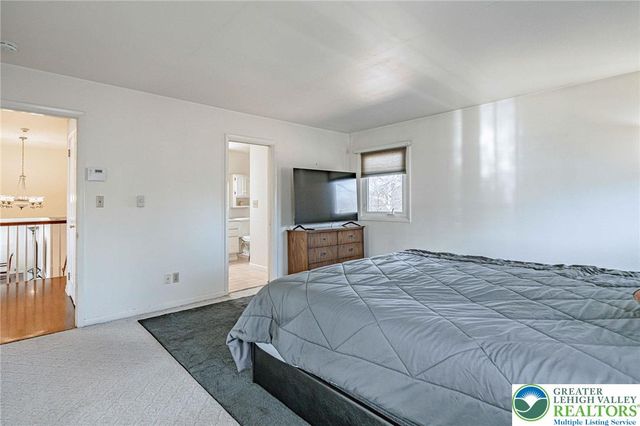 703 Donald Drive, Emmaus Boro, PA 18049