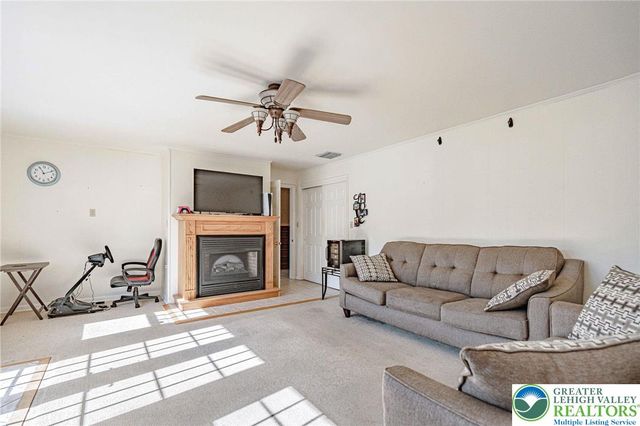 703 Donald Drive, Emmaus Boro, PA 18049