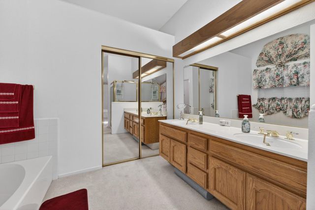 8409 Silver Run Way, Antelope, CA 95843