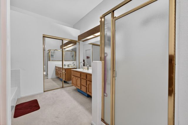 8409 Silver Run Way, Antelope, CA 95843