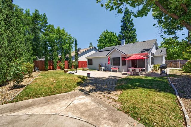 8409 Silver Run Way, Antelope, CA 95843