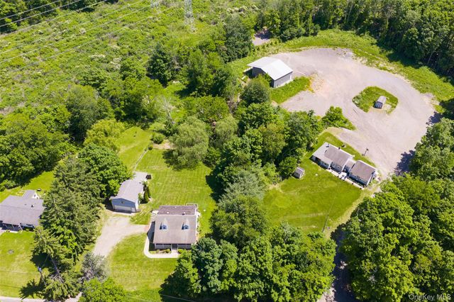 36 Marshall Road, Hyde Park, NY 12538