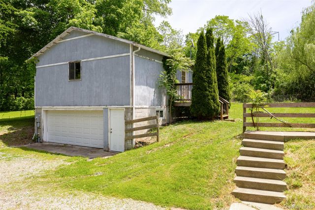 36 Marshall Road, Hyde Park, NY 12538