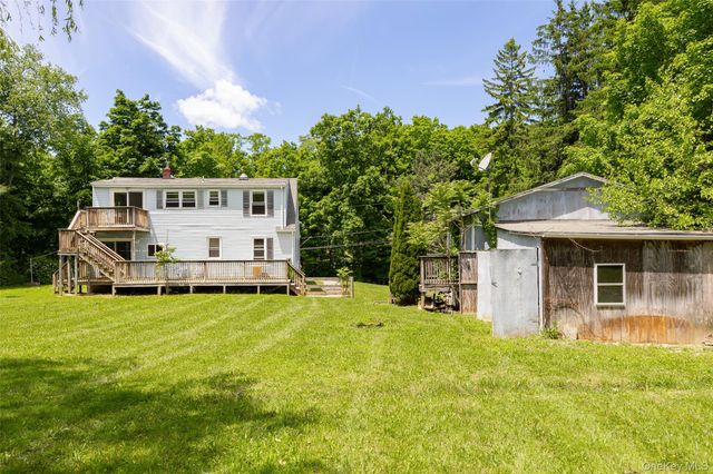 36 Marshall Road, Hyde Park, NY 12538