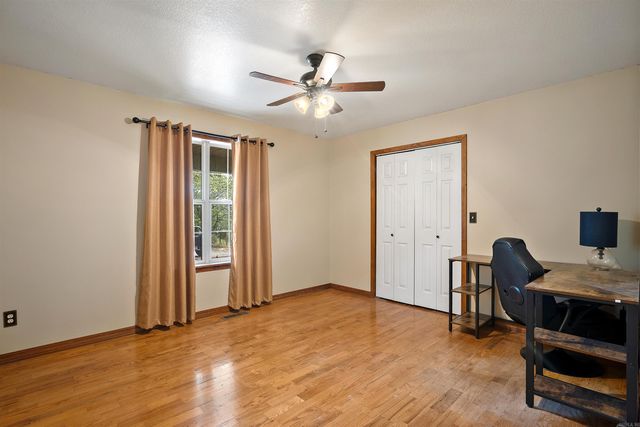 14 Law 351 Road, Saffell, AR 72572