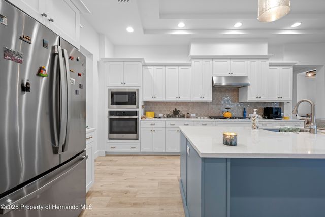 4905 Majestic Hills Loop, Brooksville, FL 34601