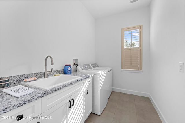 4905 Majestic Hills Loop, Brooksville, FL 34601